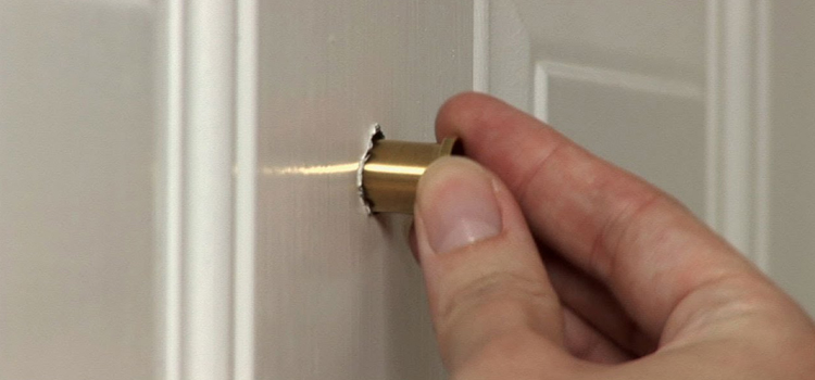 peephole door repair in Pembroke Pines