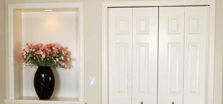 residential closet door repair in Pembroke Pines